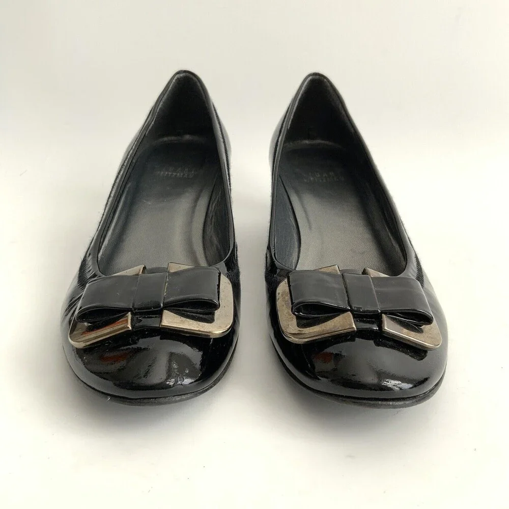 Stuart Weitzman Patent Leather Bow Front Wedge Black 7 - Picture 4 of 12